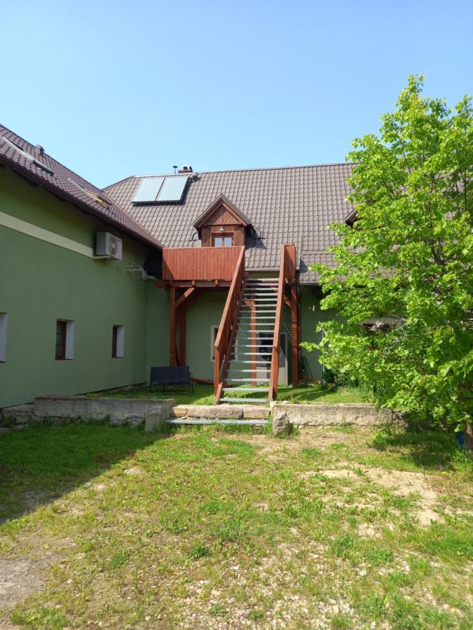 Ferienwohnung Chalupa U Kravina Rtyne v Podkrkonosi Exterior foto